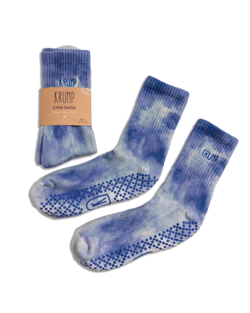 Non-slip pilates socks with acid wash finish